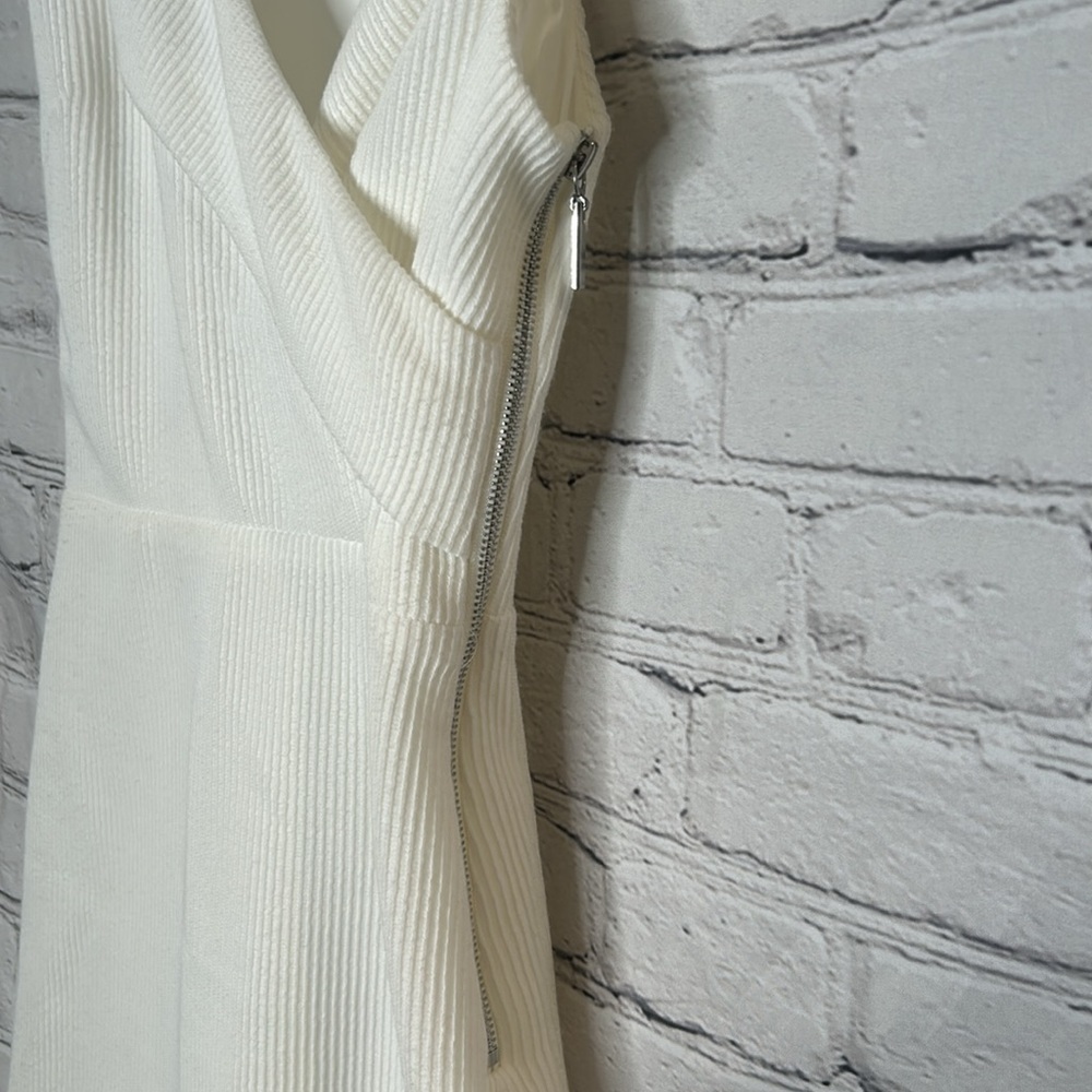 Stylestalker White Ribbed Dress Size X-Small Excellent Condition - Picture 9 of 10